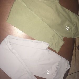 Gym shark leggings